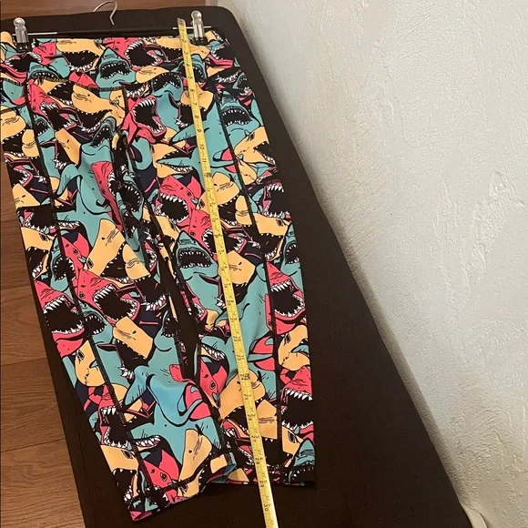 #0816+ Constantly Varied Gear Shark Print Leggings - Multicolor - Picture 3 of 4